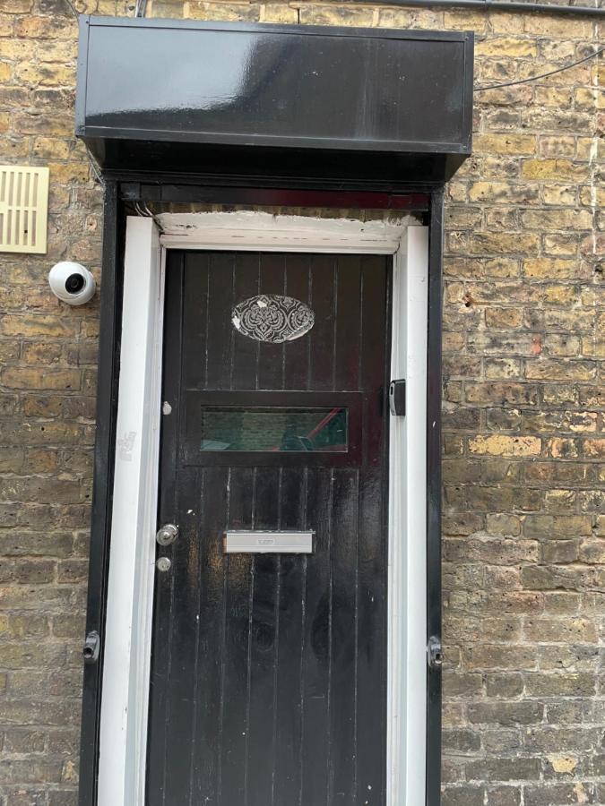 Comfort Studio London Exterior photo